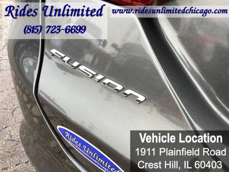 Used 2018 Ford Fusion SE FWD image 33