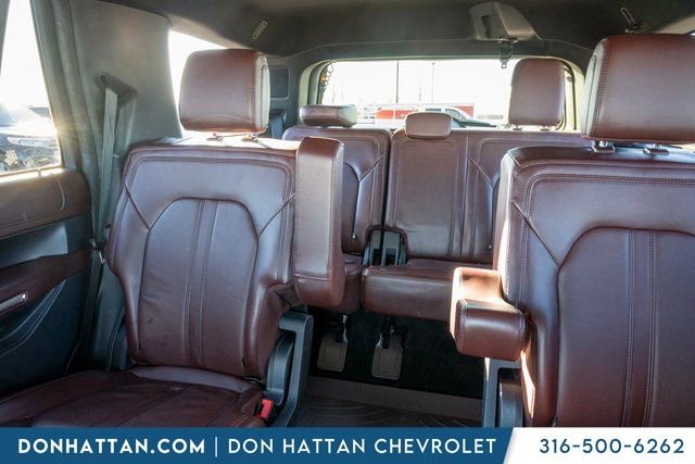 Used 2022 Ford Expedition Limited image 17