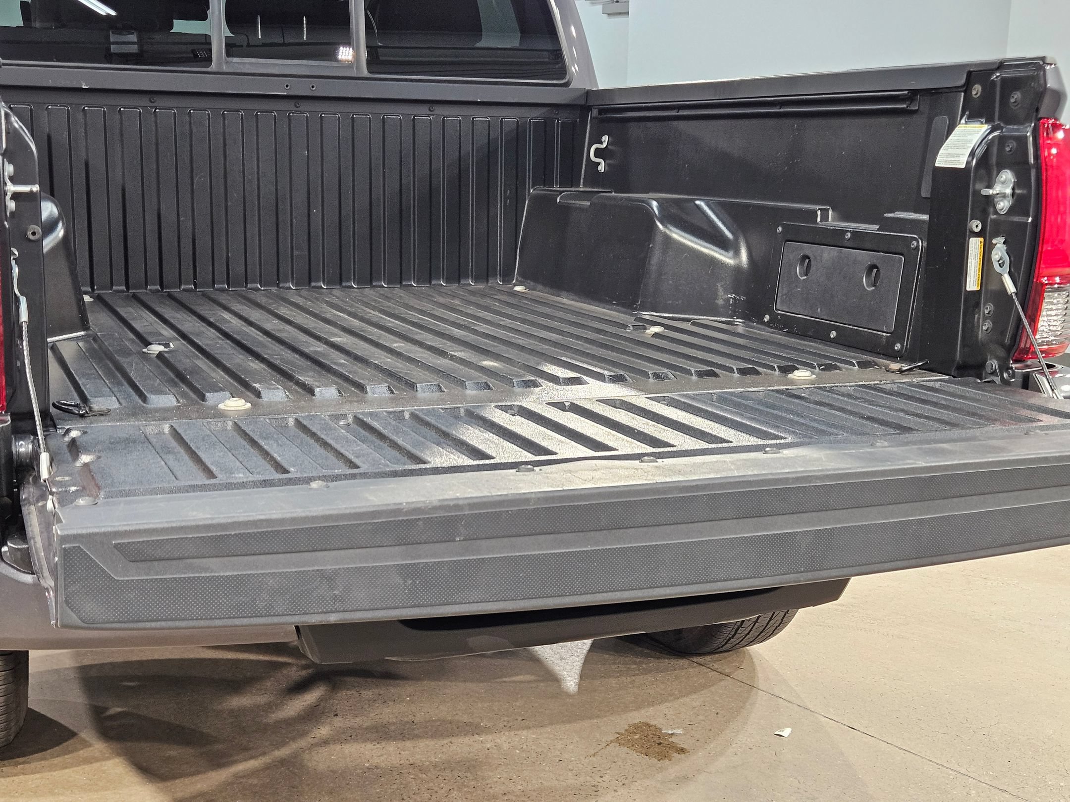 Certified 2023 Toyota Tacoma SR w/ SR Convenience Package RWD image 18