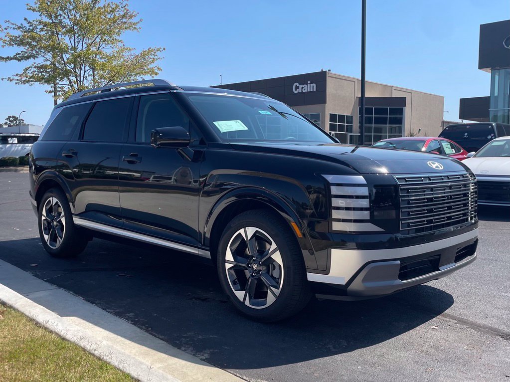 New 2027 Hyundai Palisade Limited AWD/4WD image 2