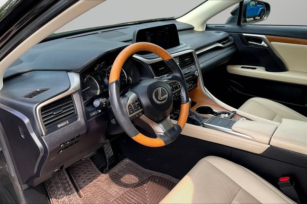 Used 2022 Lexus RX 350 FWD w/ Premium Package image 16