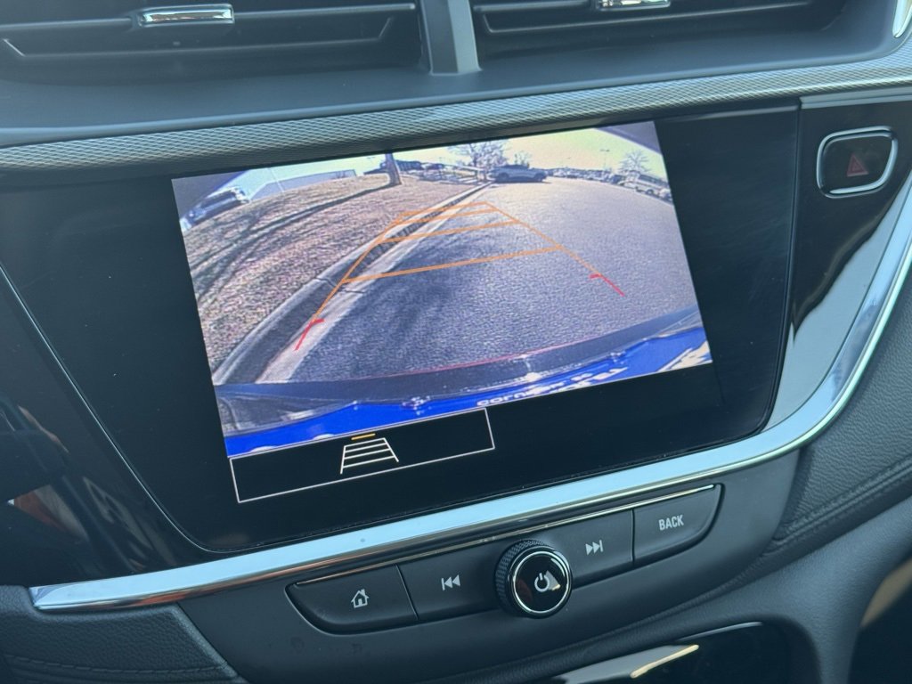 Used 2023 Buick Encore GX Select w/ Sport Touring Package image 5