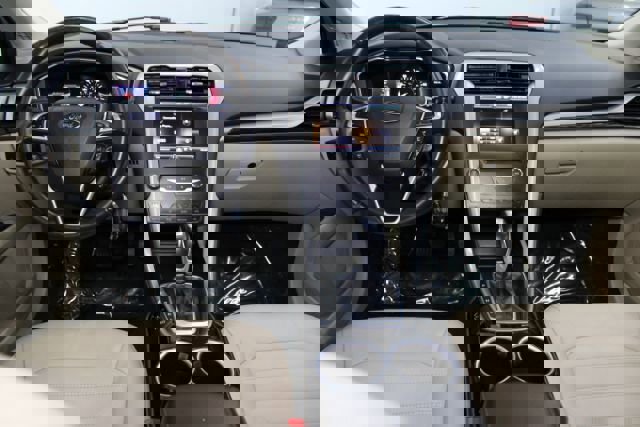 Used 2014 Ford Fusion Energi SE image 2