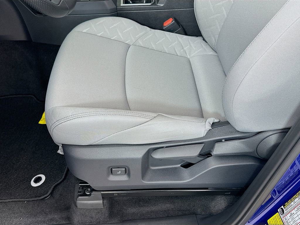 Certified 2025 Toyota Tacoma SR5 image 20
