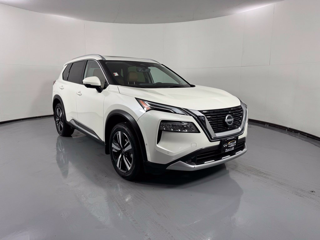 Used 2023 Nissan Rogue Platinum w/ Platinum Premium Package AWD/4WD image 2