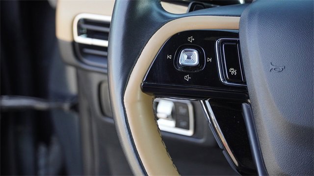 Used 2020 Lincoln Corsair Reserve w/ Equipment Group 201A image 29