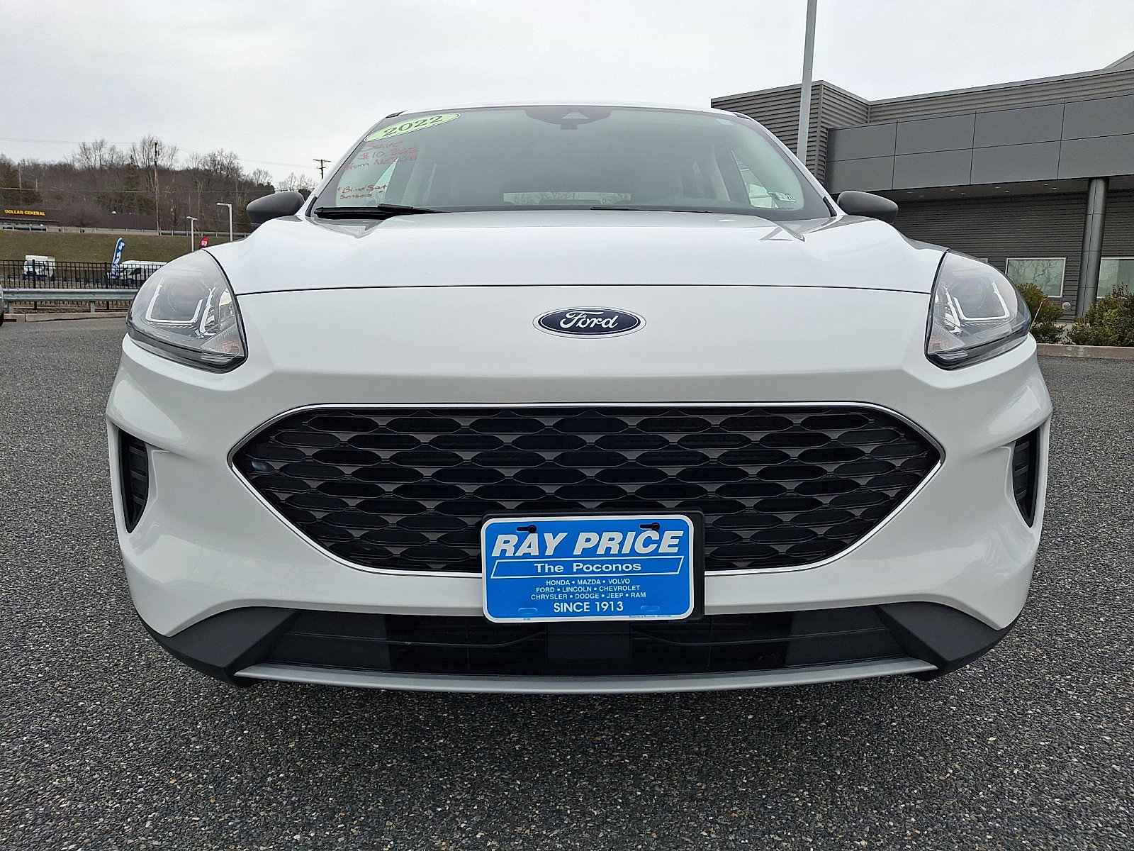 Certified 2022 Ford Escape SE AWD/4WD image 2