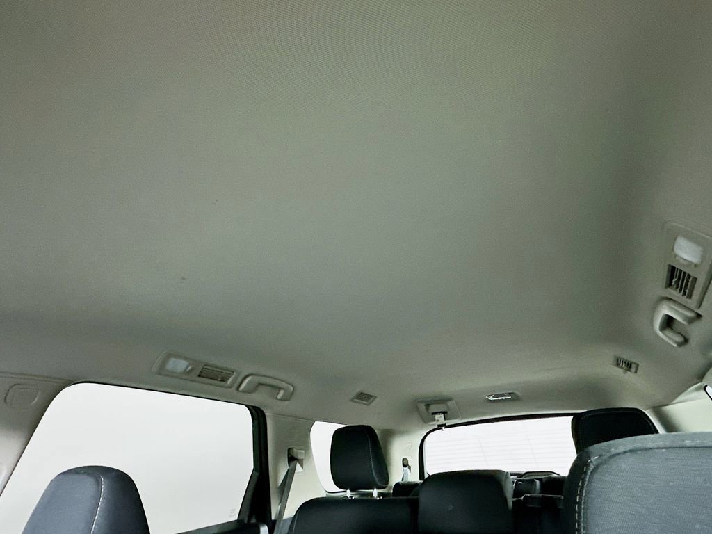 Used 2022 Nissan Pathfinder S FWD image 21