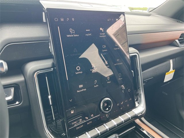 New 2026 GMC Yukon XL Denali image 17