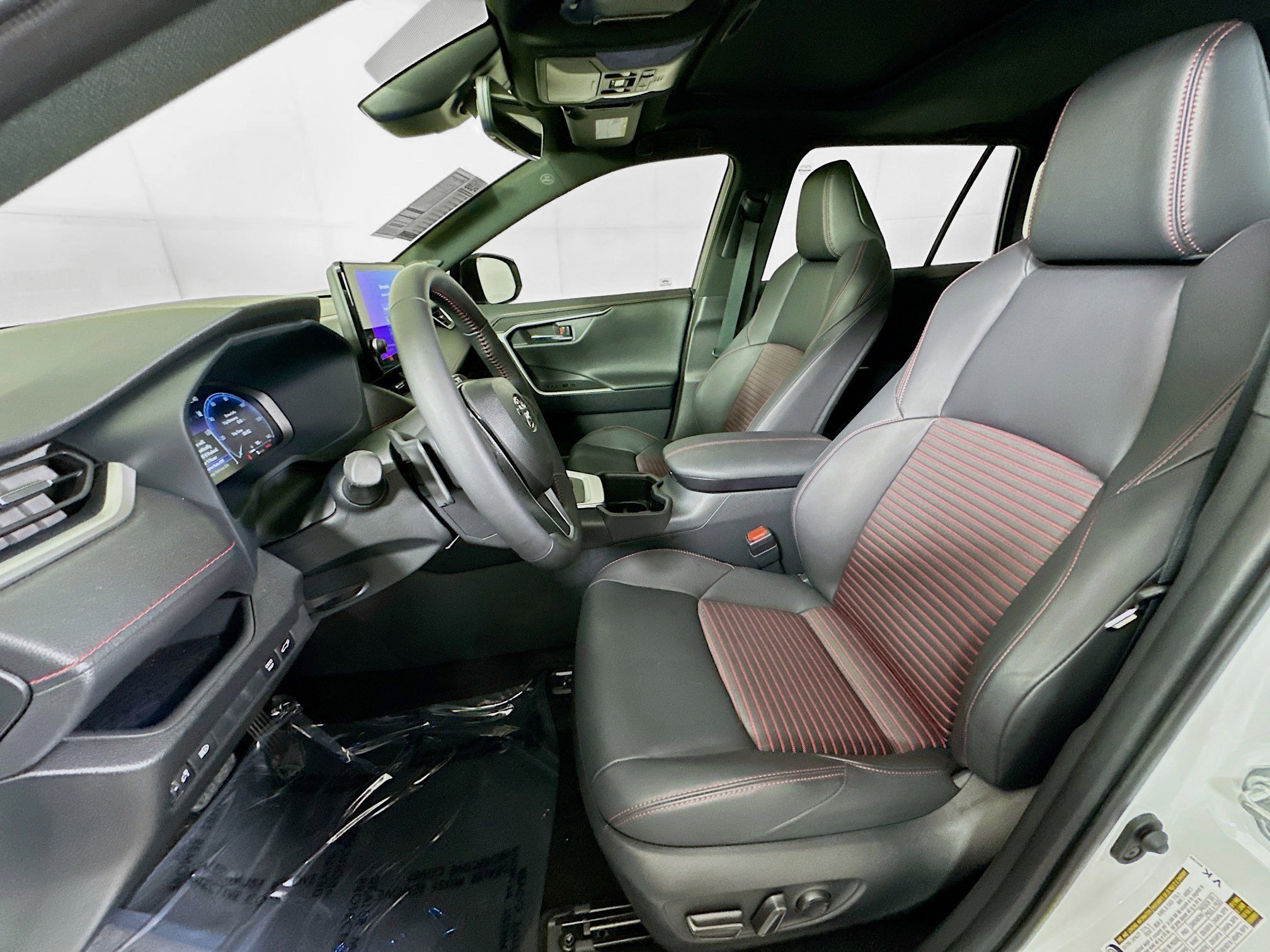 Certified 2025 Toyota RAV4 XSE image 12