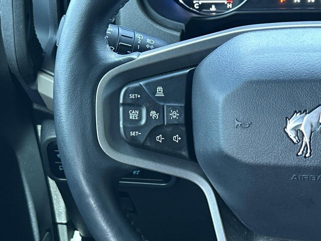 Used 2024 Ford Bronco Wildtrak image 8