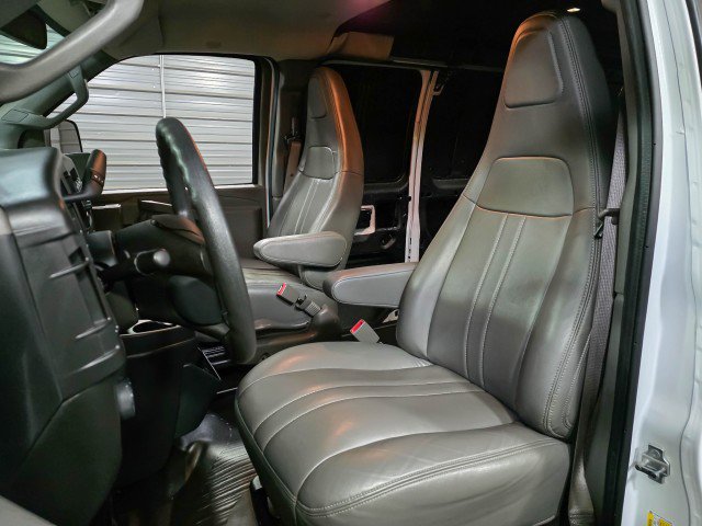 Used 2019 Chevrolet Express 2500 w/ Driver Convenience Package RWD image 17
