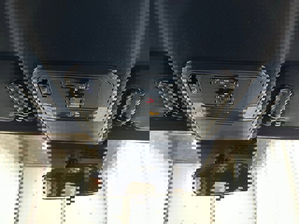 Used 2025 Toyota 4Runner SR5 image 39