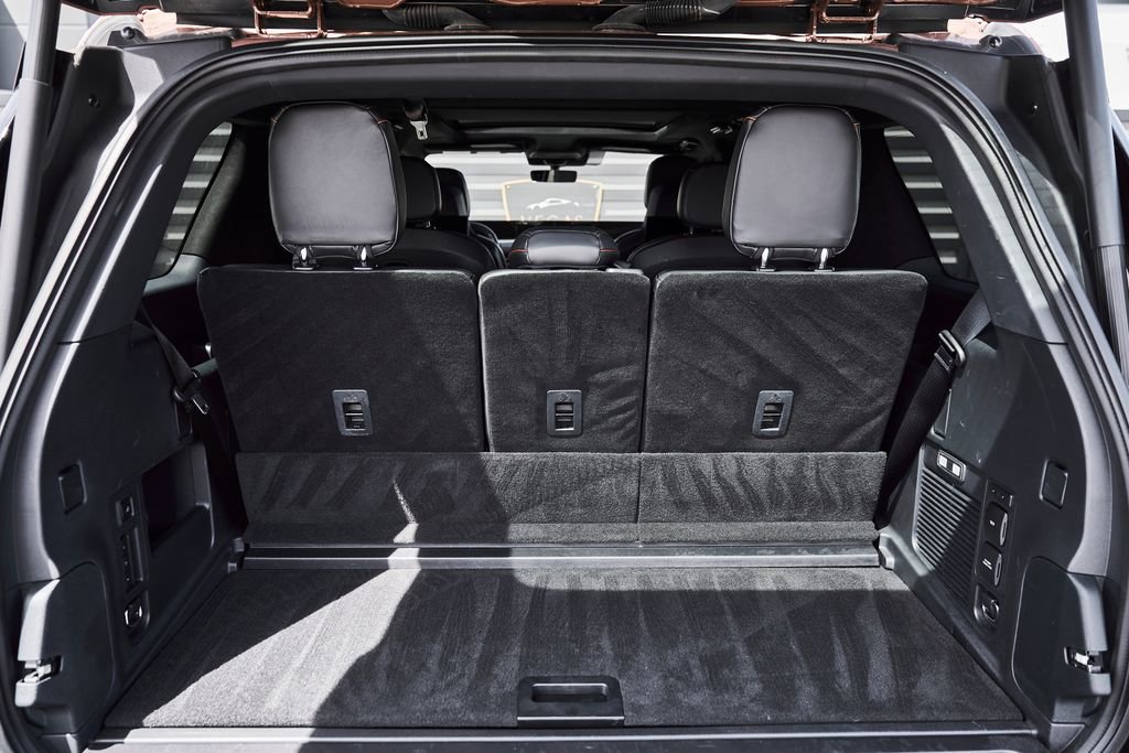 Used 2025 Lincoln Navigator Black Label AWD/4WD image 15