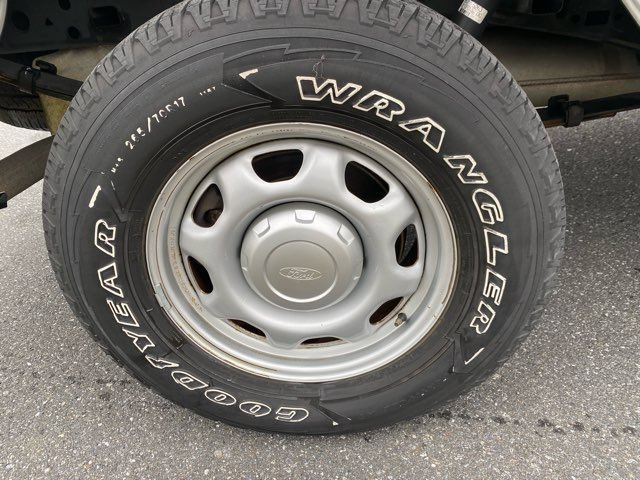 Used 2019 Ford F150 XL w/ Equipment Group 101A Mid AWD/4WD image 25