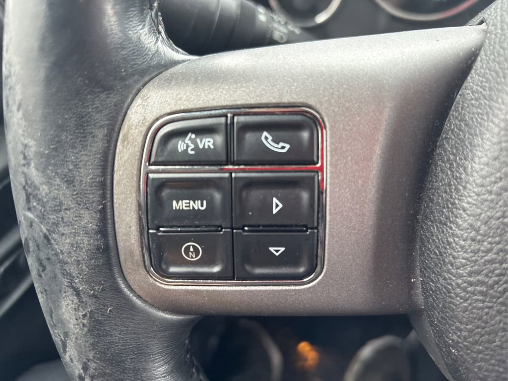 Used 2013 Jeep Wrangler Sahara image 32