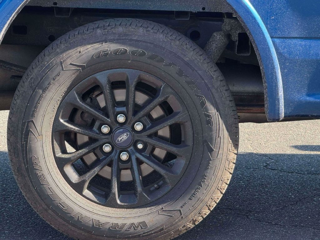 Used 2018 Ford F150 XLT w/ Equipment Group 302A Luxury AWD/4WD image 6