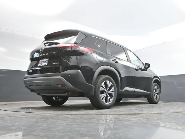 Used 2023 Nissan Rogue SV w/ SV Premium B Package AWD/4WD image 35