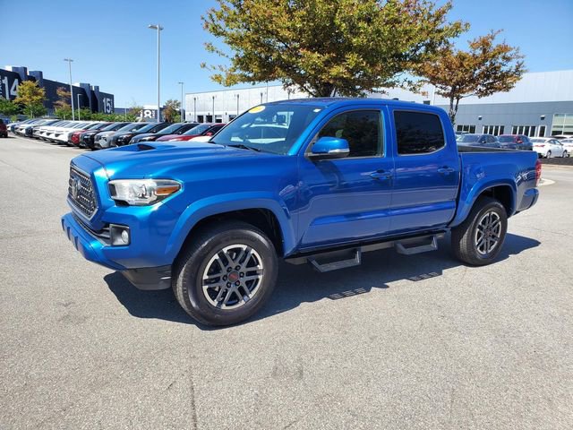 Used 2018 Toyota Tacoma TRD Sport image 7