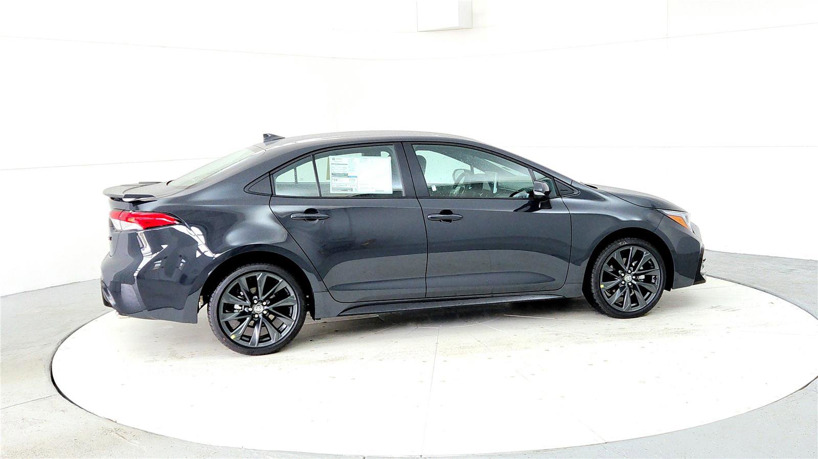 New 2026 Toyota Corolla SE FWD image 6