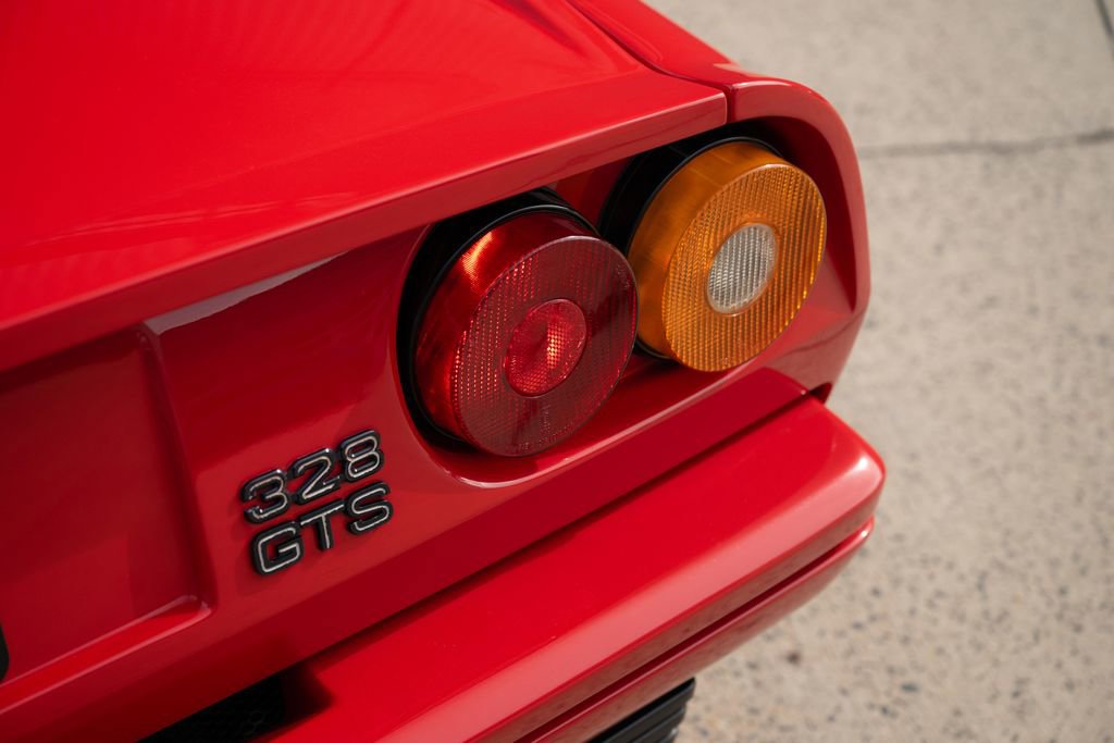 Used 1988 Ferrari 328 GTS image 73