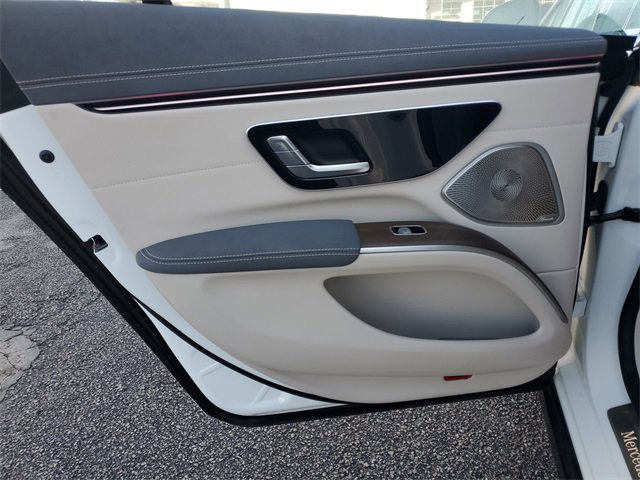 Used 2023 Mercedes-Benz EQS 450+ Sedan image 10