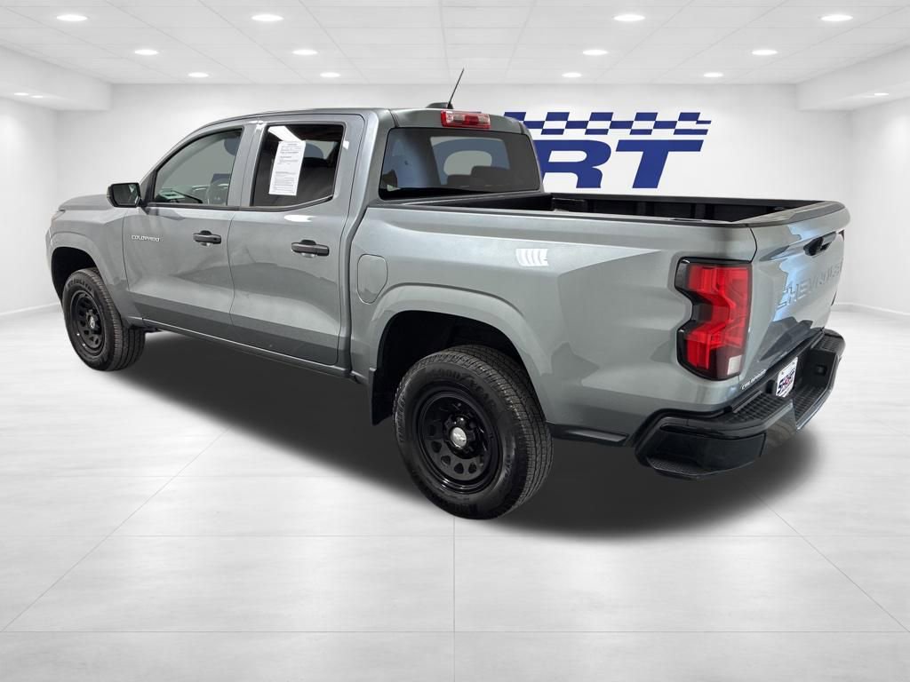 Used 2024 Chevrolet Colorado W/T image 7