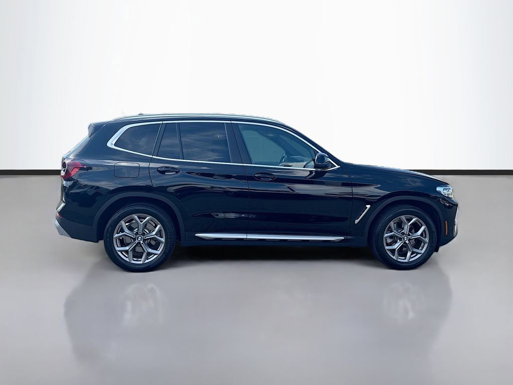Used 2024 BMW X3 sDrive30i w/ Convenience Package RWD image 2