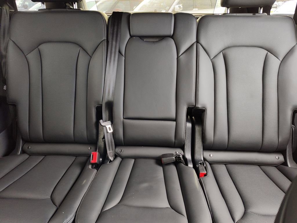 Certified 2025 Audi Q7 3.0T Prestige w/ Prestige Package image 39