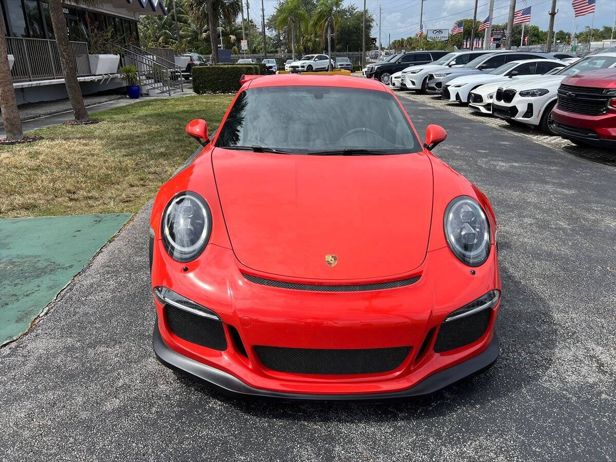 Used 2016 Porsche 911 GT3 RS RWD image 3