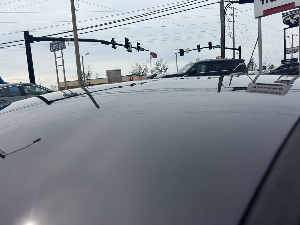 Used 2015 Chevrolet Cruze LT w/ Technology Package image 9