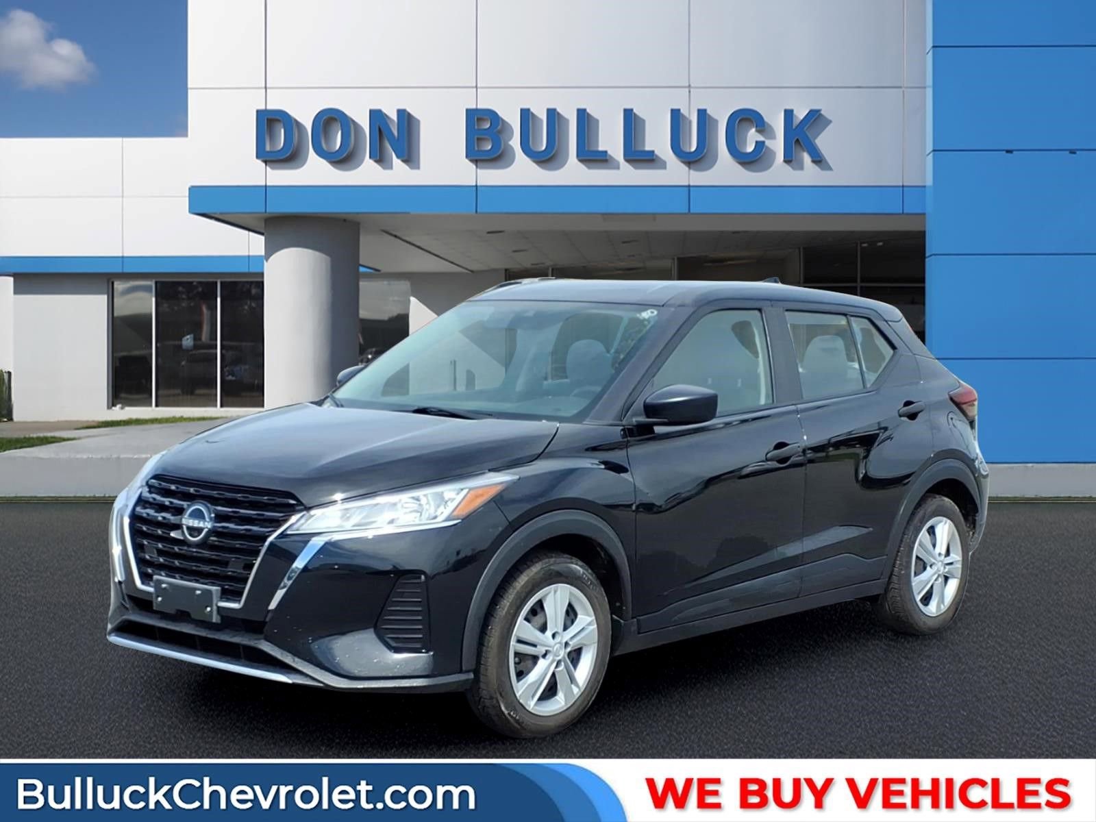 Used 2022 Nissan Kicks S FWD image 1