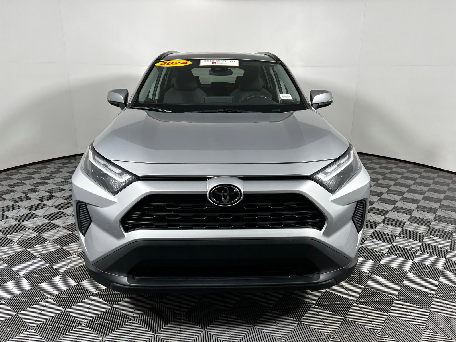 Certified 2024 Toyota RAV4 XLE FWD image 2