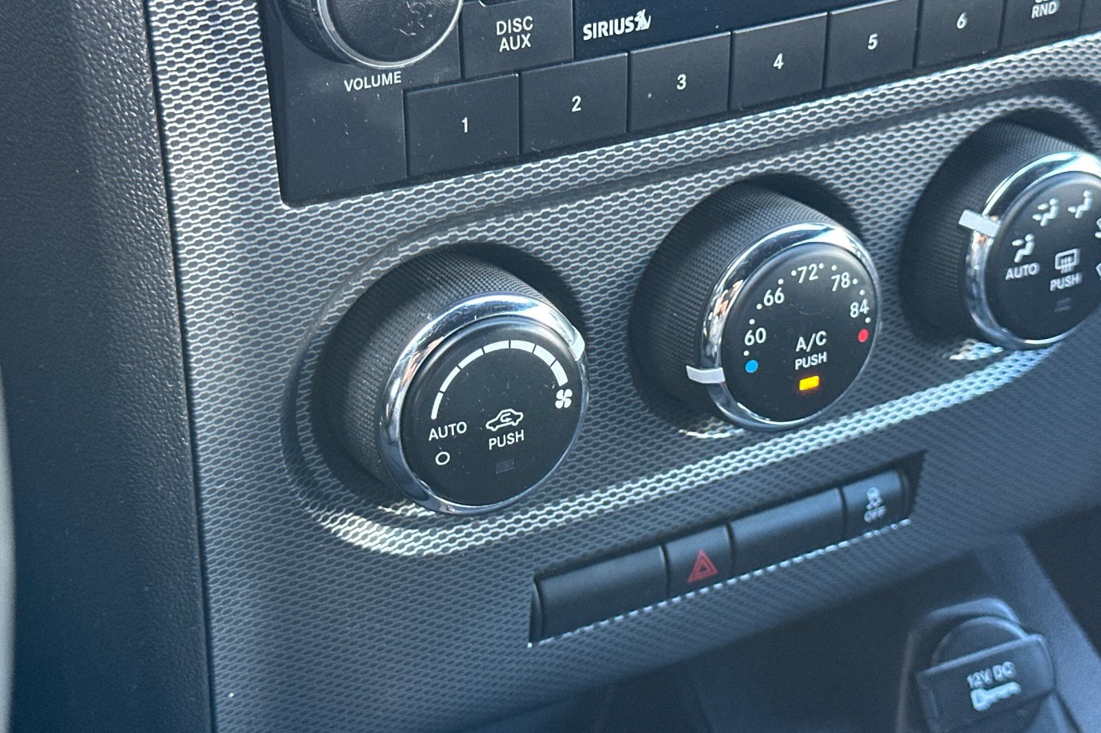 Used 2014 Dodge Challenger R/T w/ Blacktop Package image 27