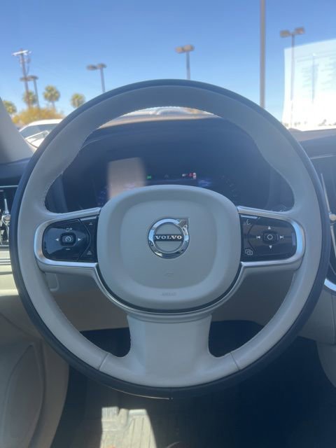 Used 2025 Volvo S60 B5 Plus w/ Climate Package image 11