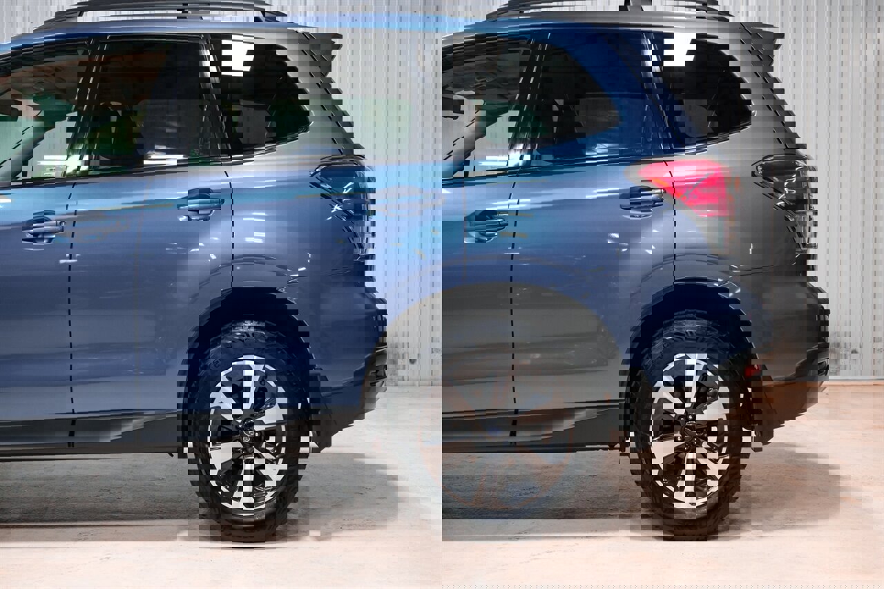 Used 2017 Subaru Forester 2.5i Premium w/ Protection Package #1 image 3