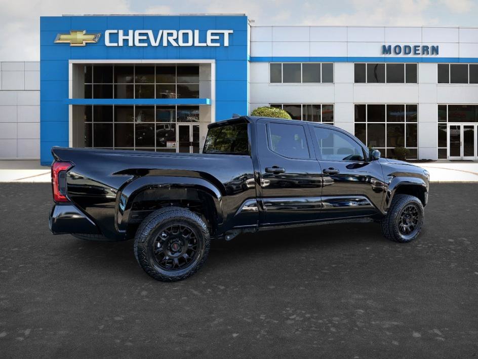 Used 2026 Toyota Tacoma SR5 AWD/4WD image 5