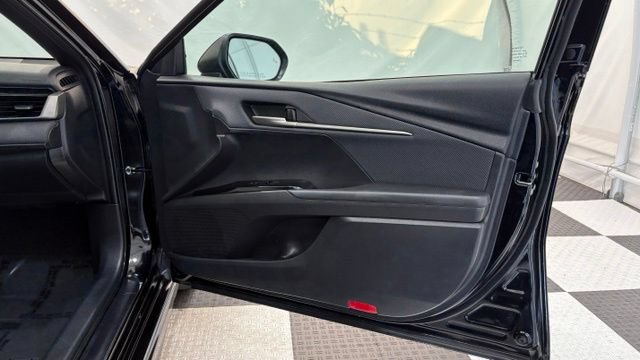 Used 2025 Toyota Camry SE FWD image 21