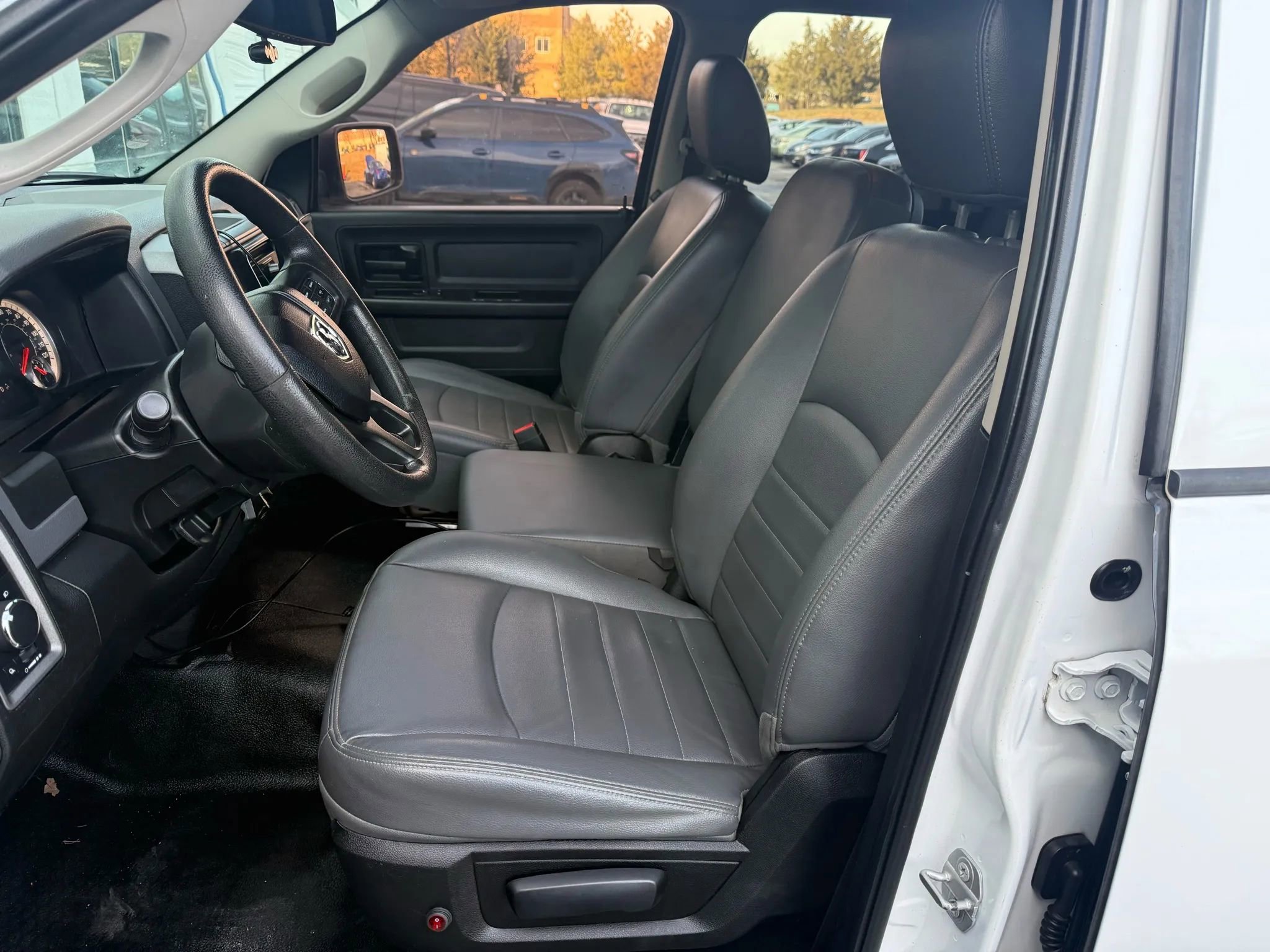 Used 2017 RAM 1500 Tradesman image 17