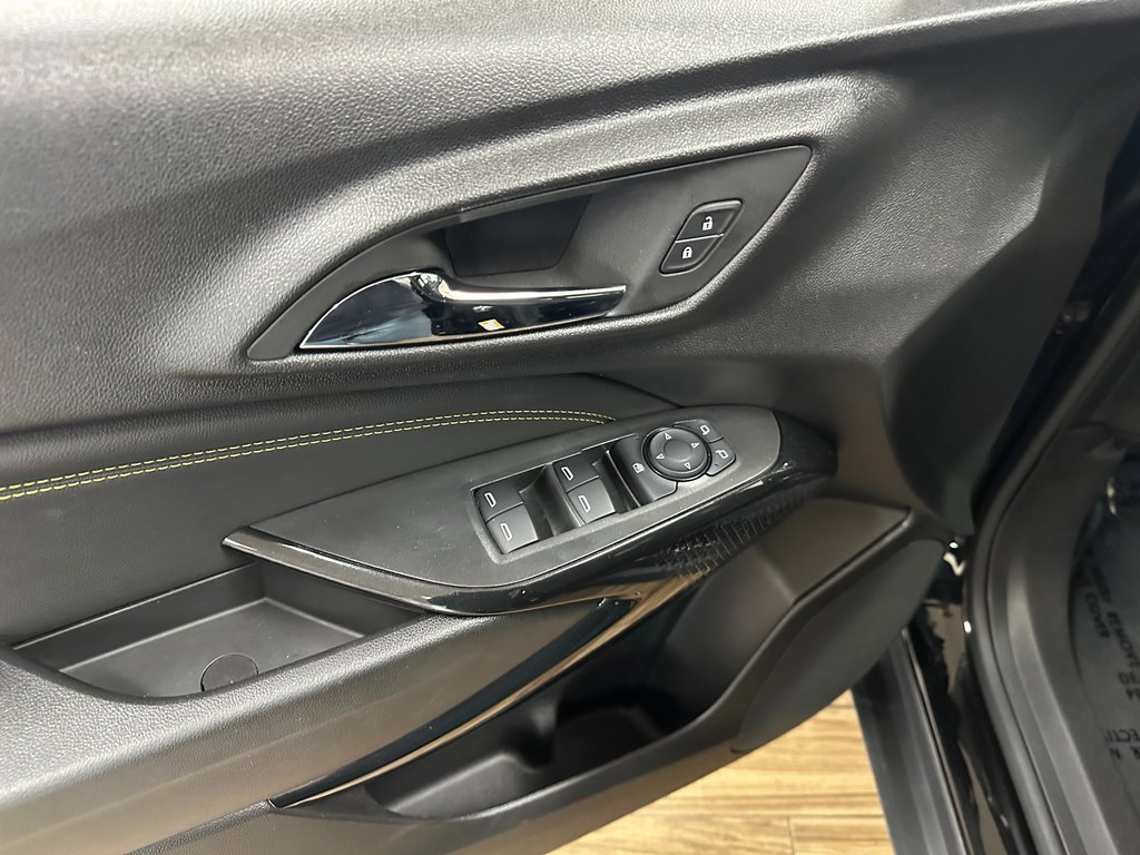 Used 2024 Chevrolet Trax LT image 10