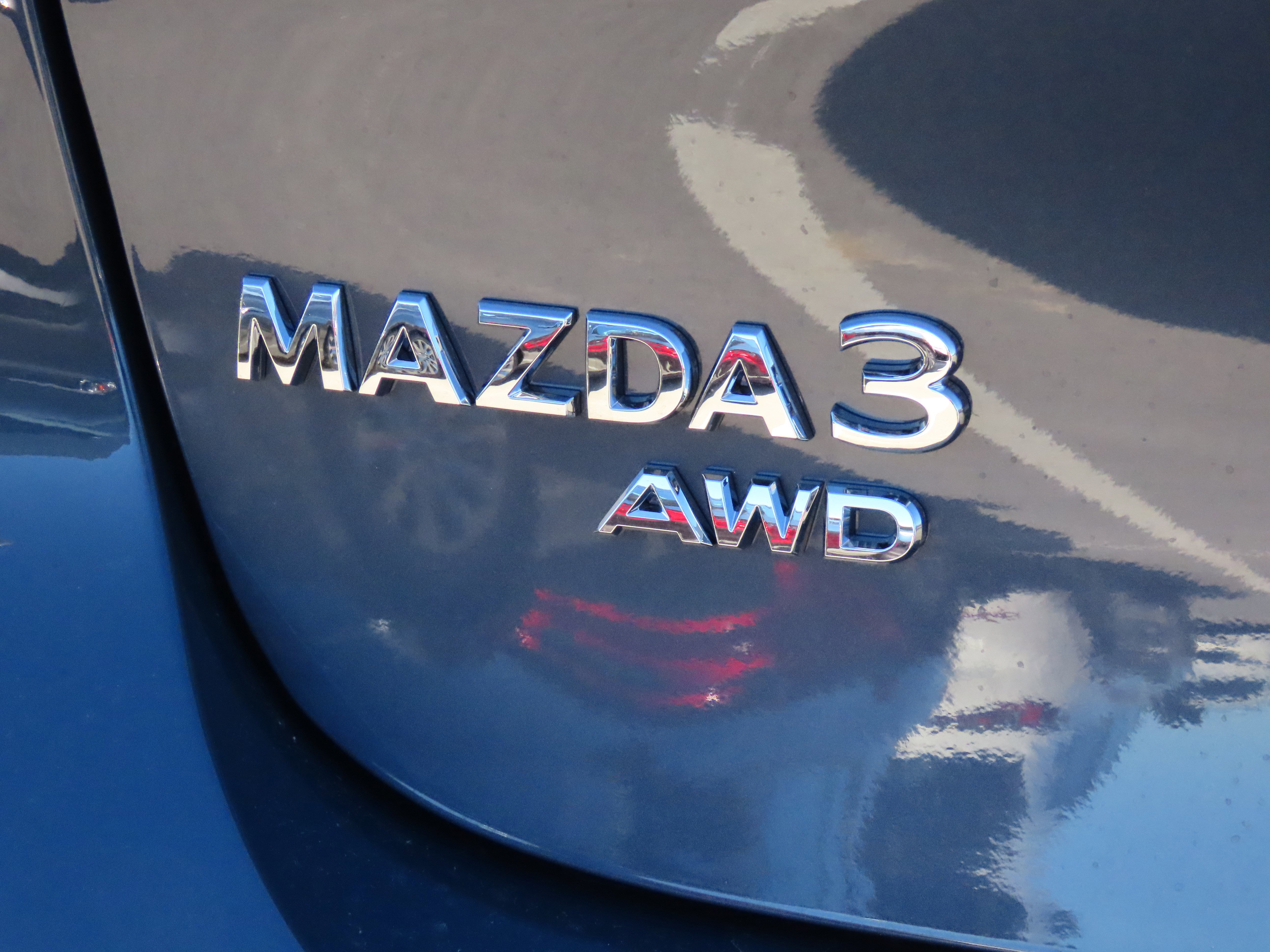 New 2026 MAZDA MAZDA3 Carbon image 16