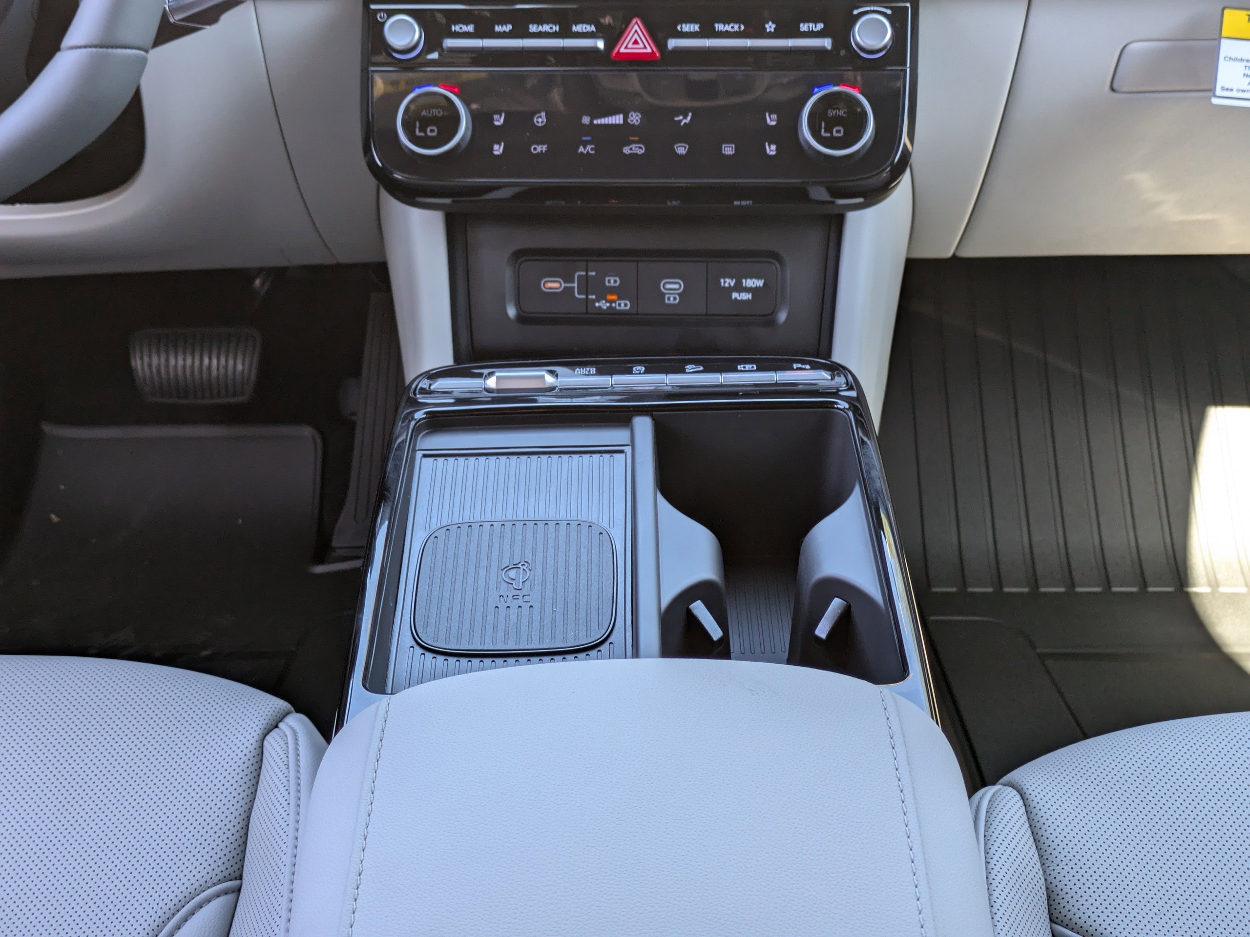 New 2026 Hyundai Tucson Limited image 19