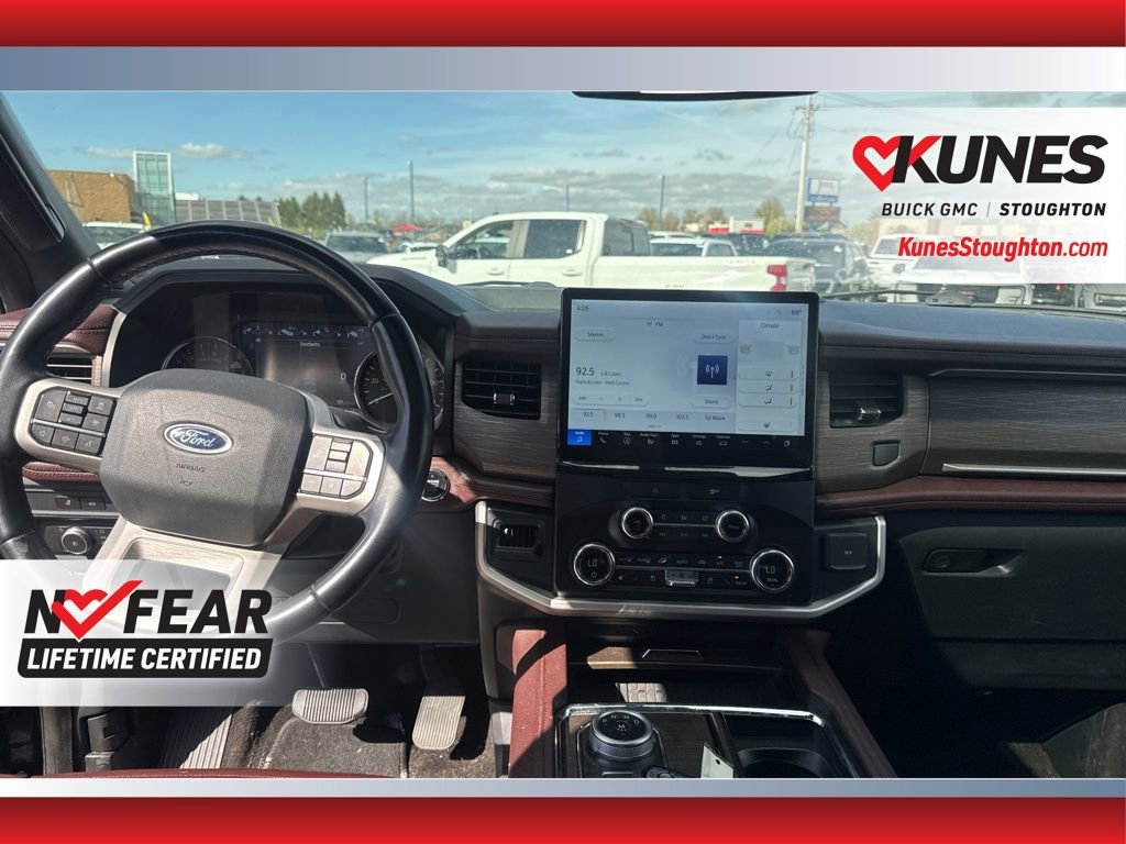 Used 2022 Ford Expedition Limited AWD/4WD image 36