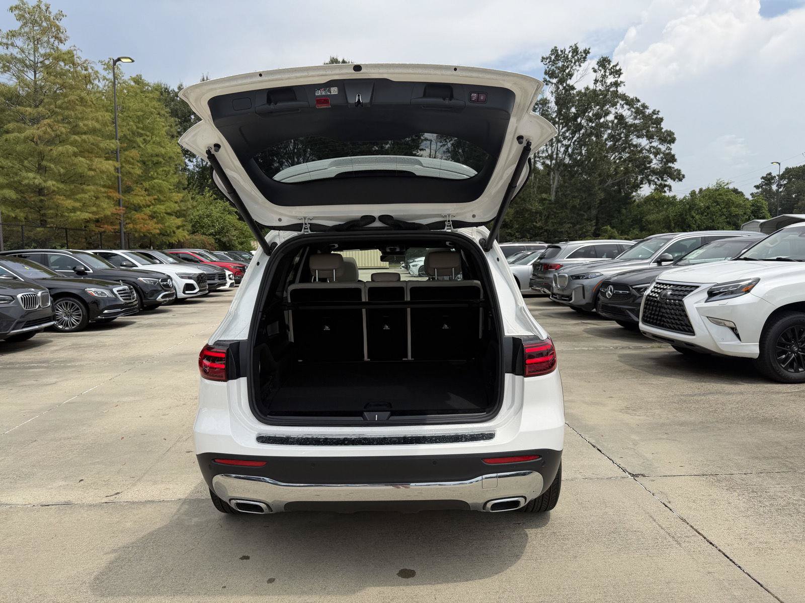 Certified 2024 Mercedes-Benz GLB 250 image 22