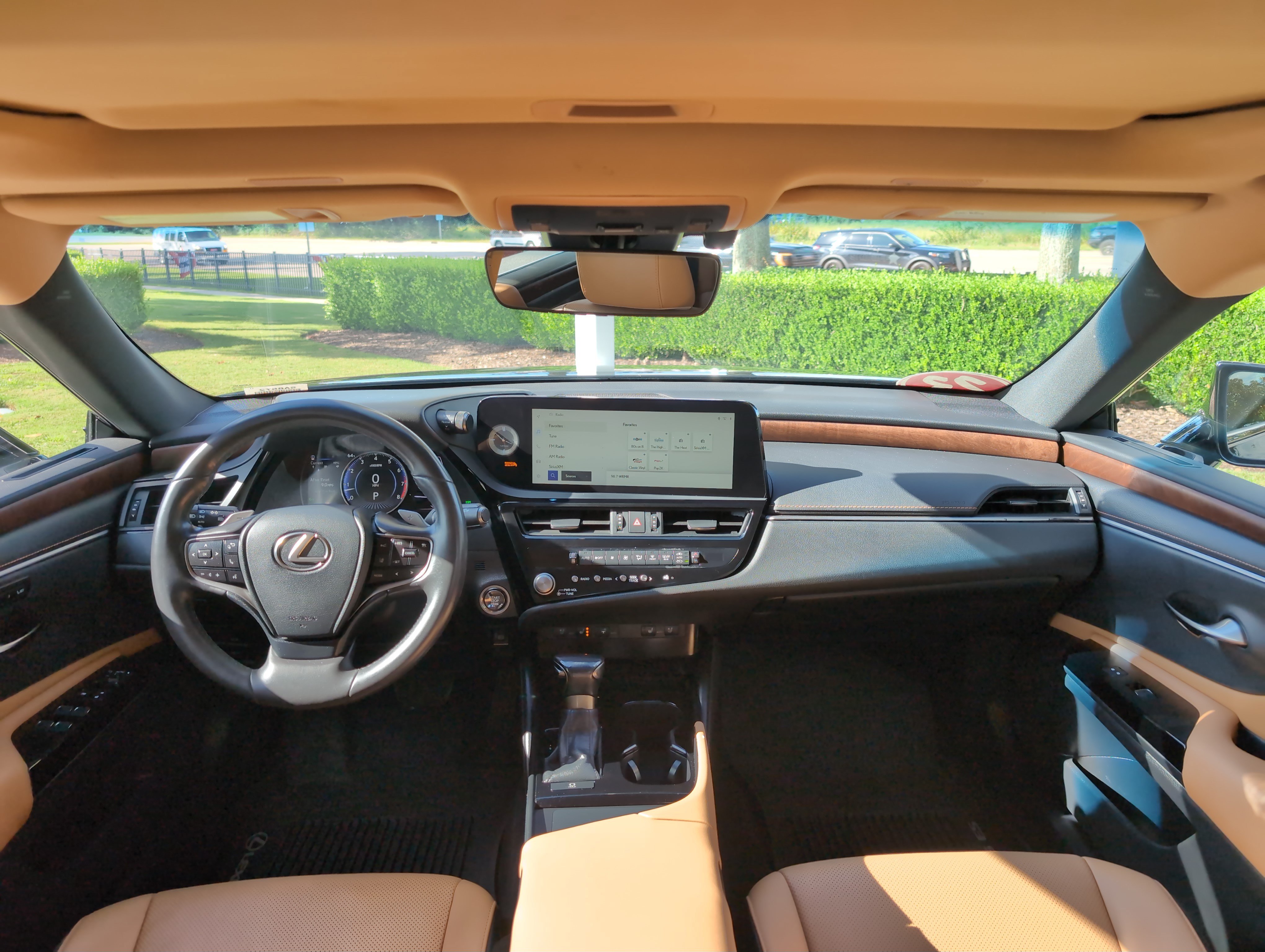 Used 2023 Lexus ES 250 w/ Premium Package AWD/4WD image 29