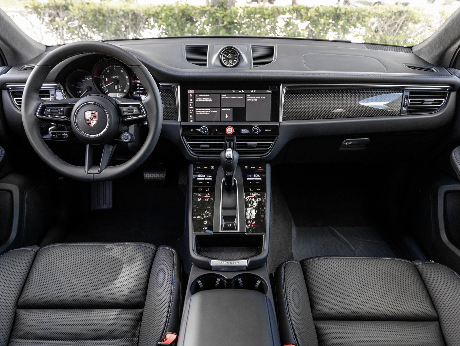 New 2026 Porsche Macan GTS image 12