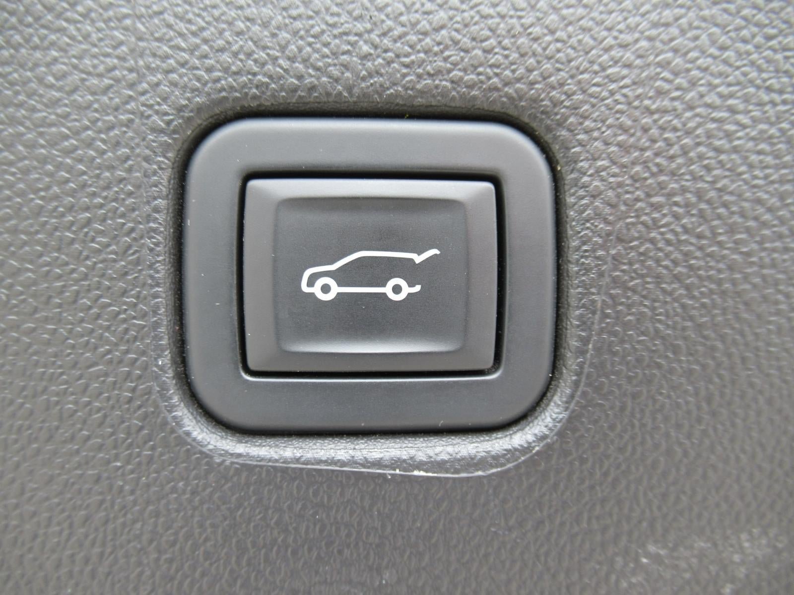 Used 2023 Chevrolet Blazer RS w/ Enhanced Convenience Package AWD/4WD image 39