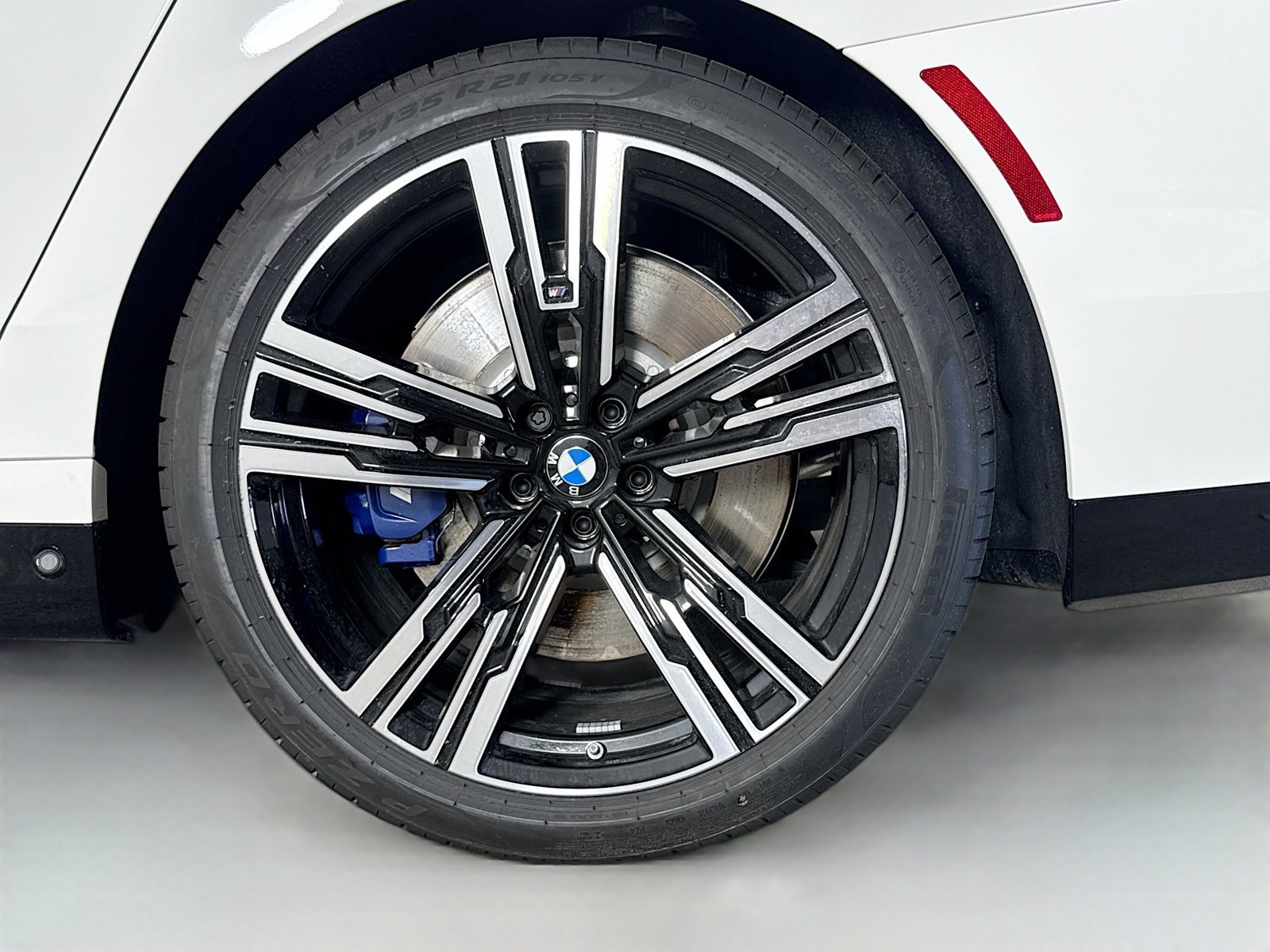 New 2026 BMW 760i xDrive w/ Executive Package AWD/4WD image 32