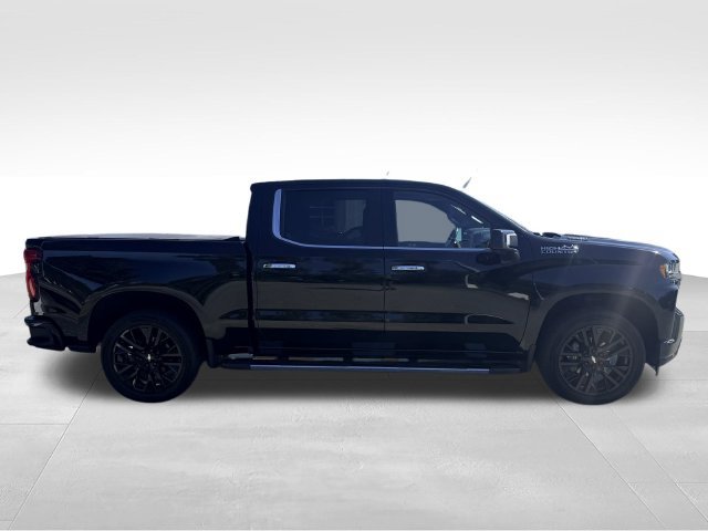 Used 2020 Chevrolet Silverado 1500 High Country w/ Technology Package AWD/4WD image 4