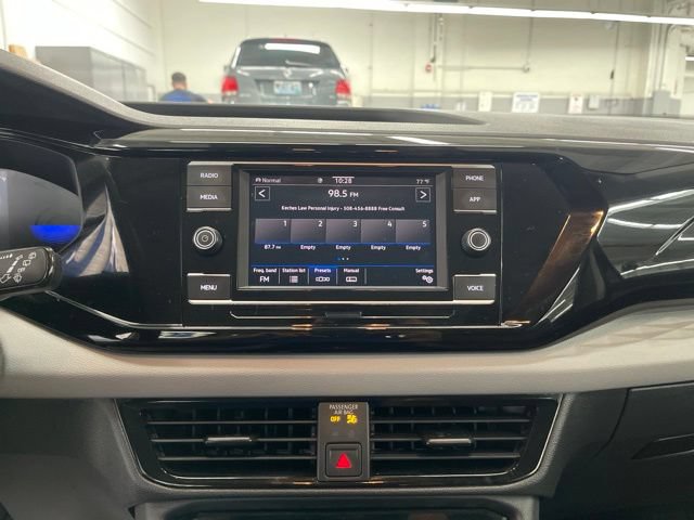 Used 2024 Volkswagen Taos S AWD/4WD image 21